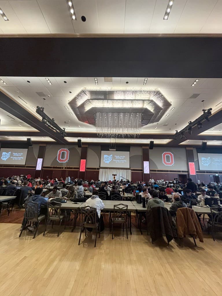 The massive HackOHI/O venue with over 1000 developers